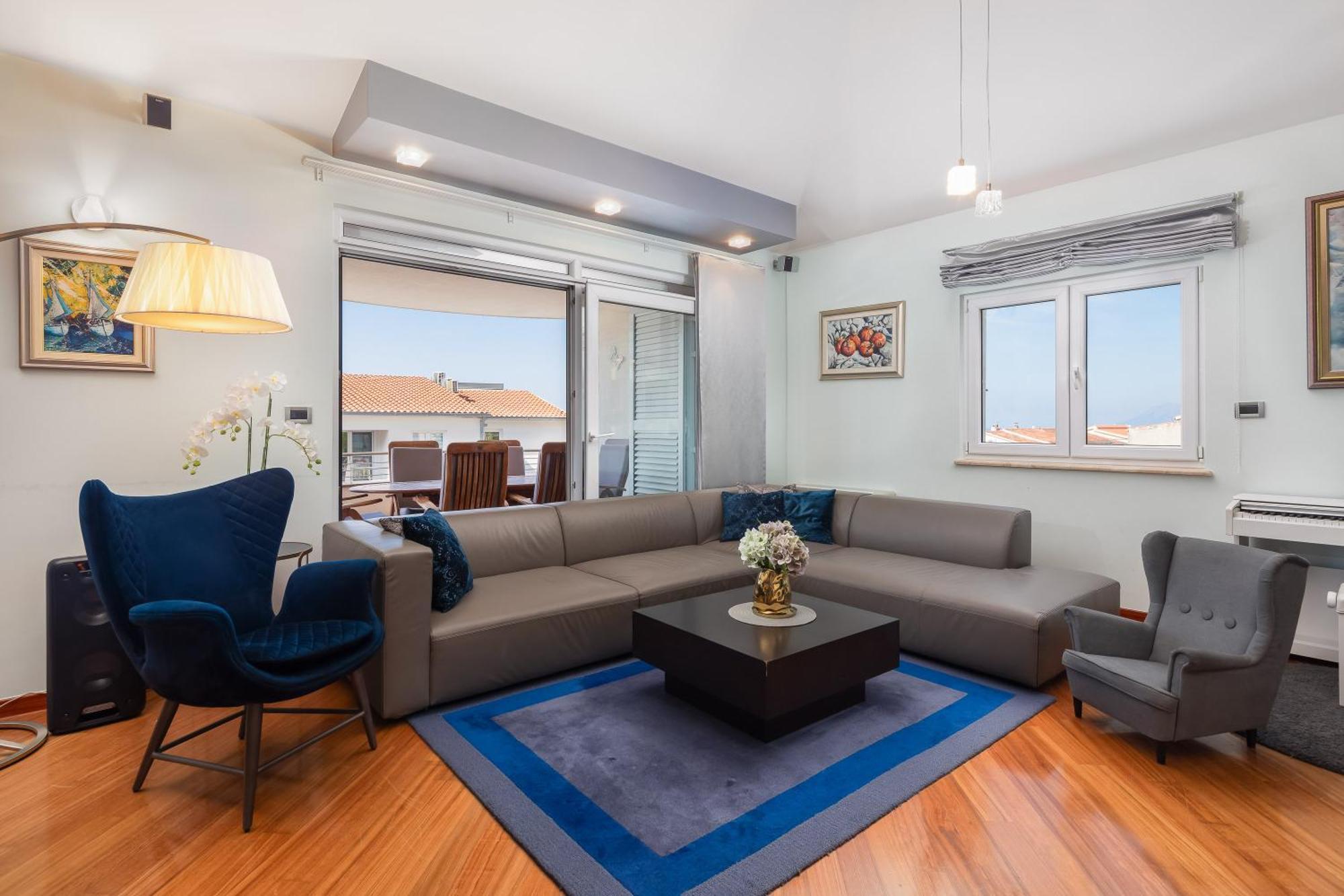 Brkic Apartments With Private Parking Makarska Rom bilde